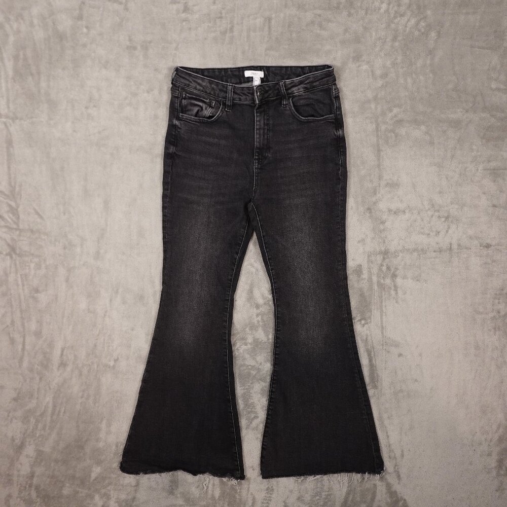 Forever 21 Jeans Premium Black Flare Raw‎ Hem Women's Size 30